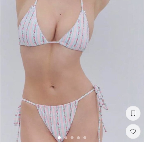 COPY - COPY - COPY - Frankies bikini - Picture 1 of 5